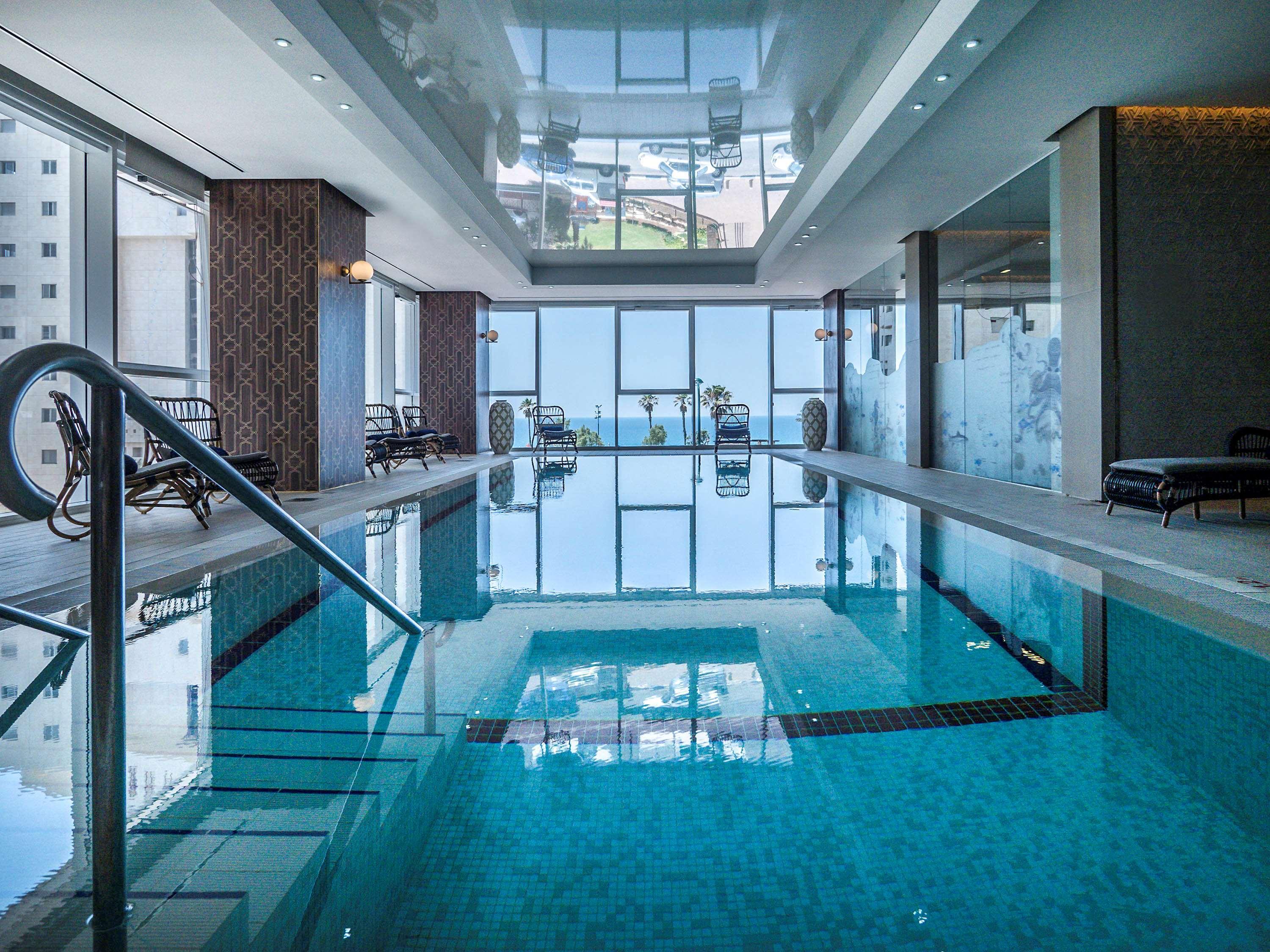 David Tower Hotel Netanya By Prima Hotels - 16 Years Plus Екстериор снимка The pool at the 1012