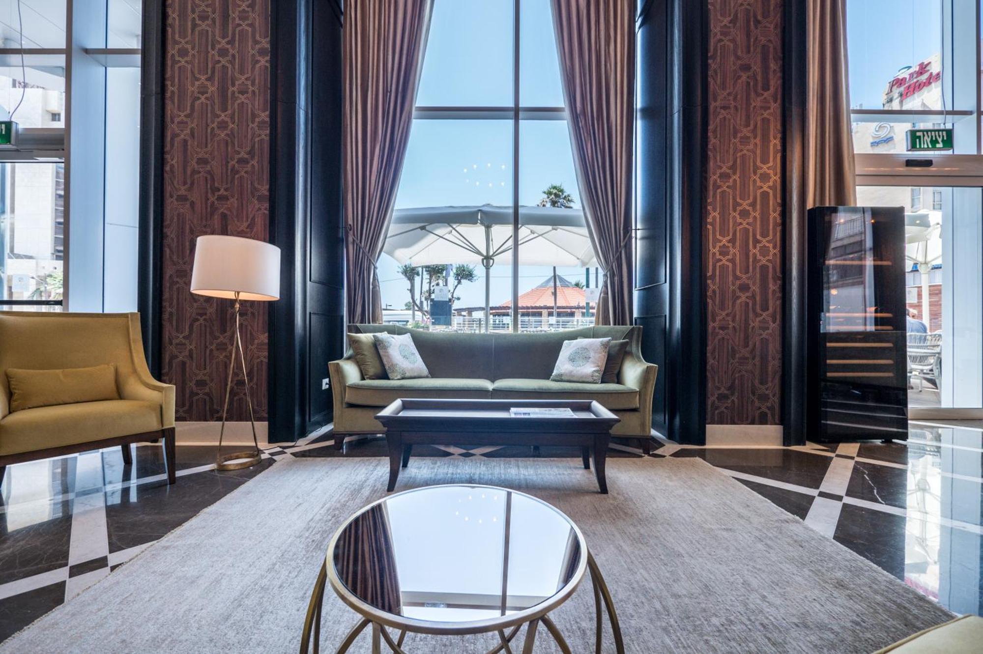 David Tower Hotel Netanya By Prima Hotels - 16 Years Plus Екстериор снимка The lobby of the hotel